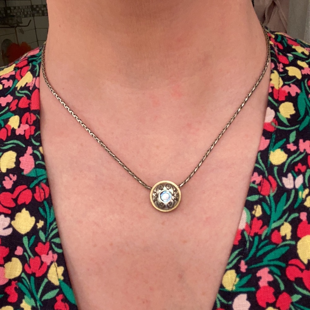 Brighton | Pendant Necklace with blue stone